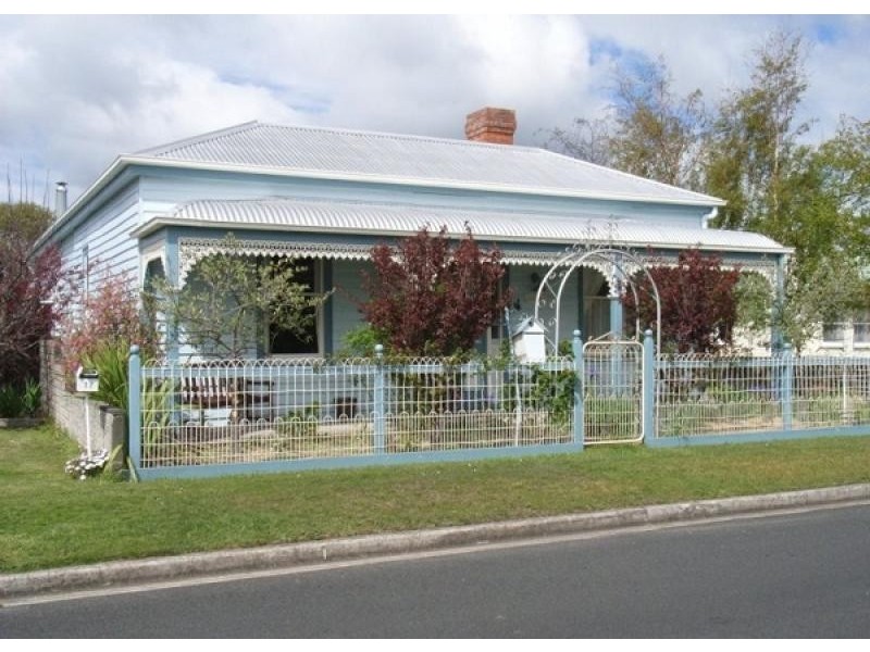 19 Lloyd Street, Ulverstone TAS 7315