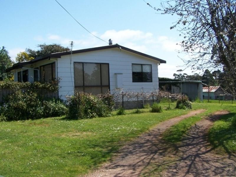 816 South Road, Penguin TAS 7316