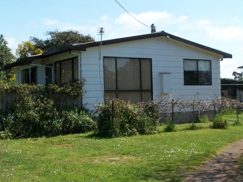816 South Road, Penguin TAS 7316