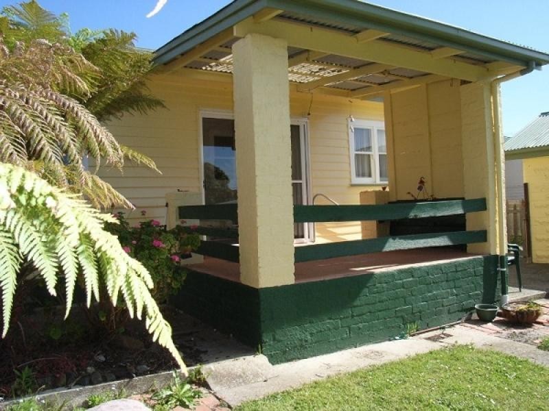 71 Leven Street, Ulverstone TAS 7315
