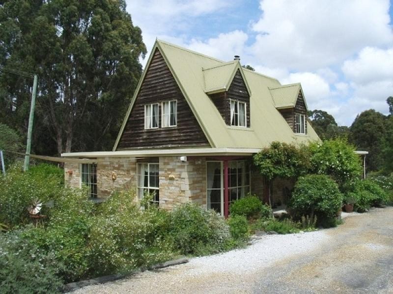 9 Olivers Road, Ulverstone TAS 7315