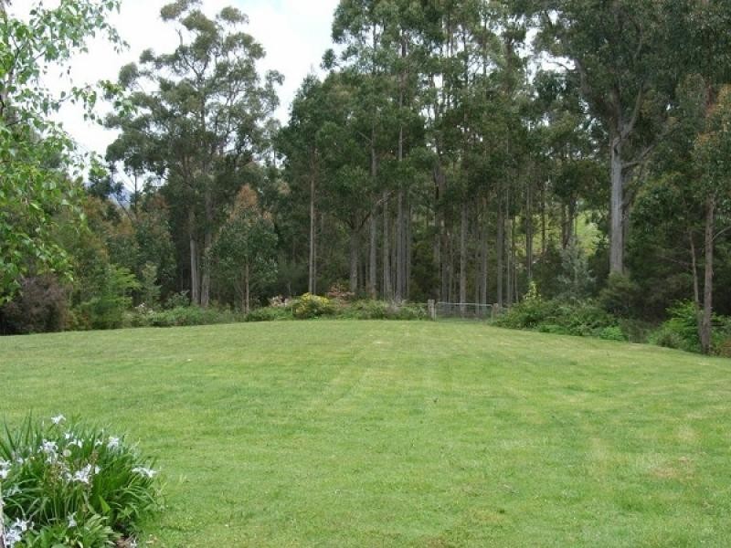 9 Olivers Road, Ulverstone TAS 7315