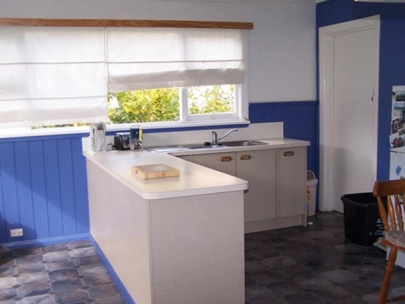 25 Deviation Road, Penguin TAS 7316