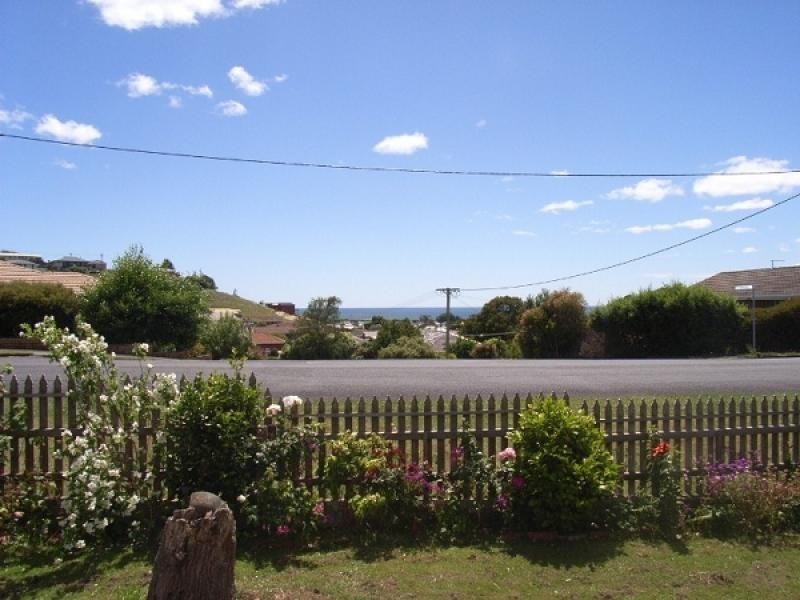 3 Jowett Street, Ulverstone TAS 7315
