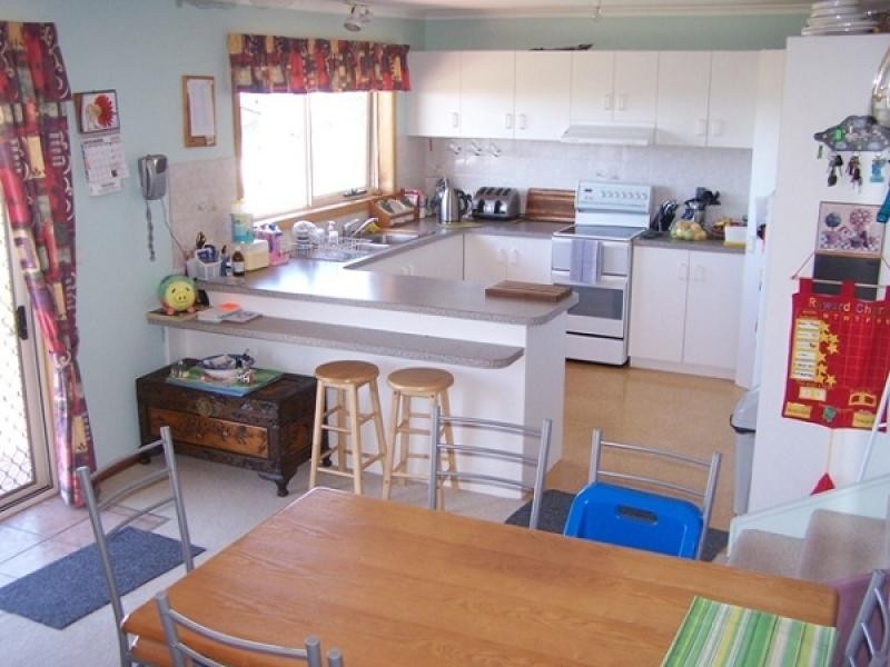 13 Hampson Street, Penguin TAS 7316
