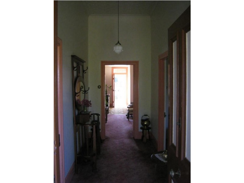 105 Main Street, Sheffield TAS 7306