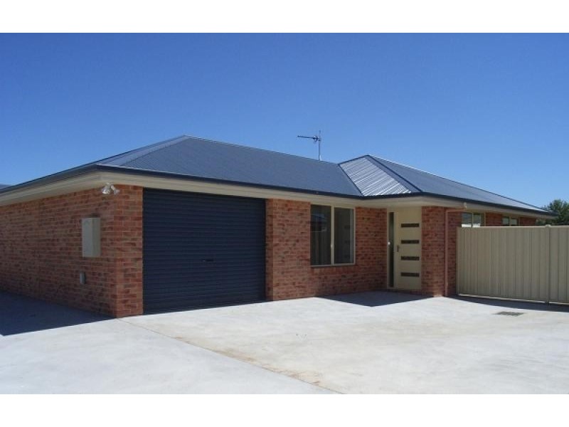 Unit 2, 54 Leven Street, Ulverstone TAS 7315