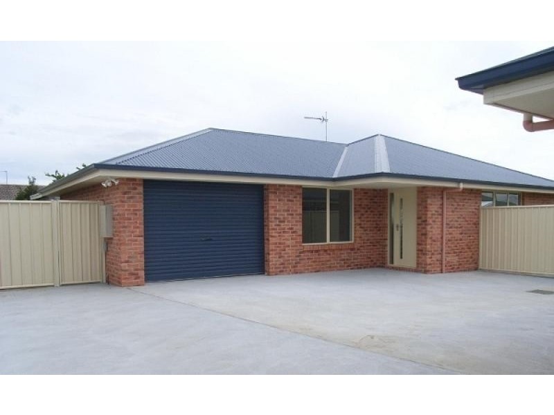 Unit 2, 54 Leven Street, Ulverstone TAS 7315