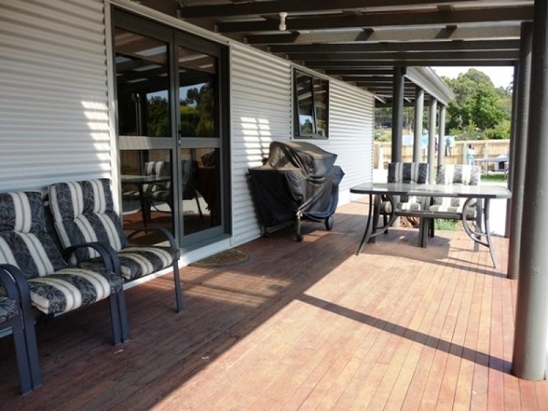 8 Berkshire Parade, Penguin TAS 7316