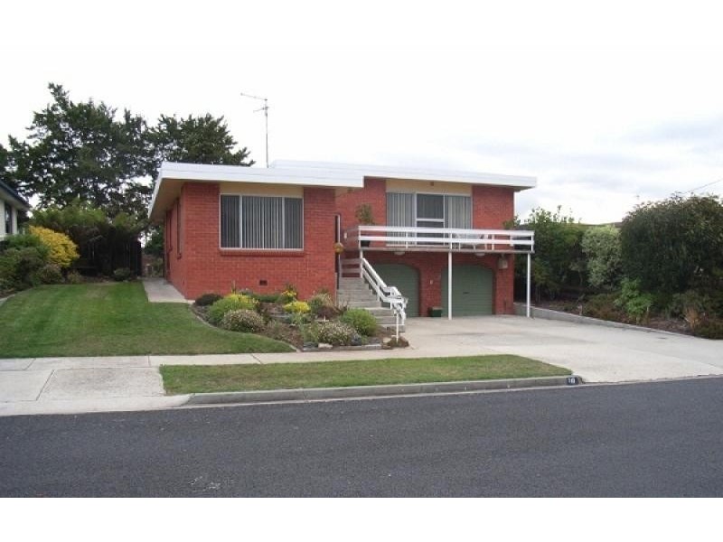 16 Amber Court, Ulverstone TAS 7315