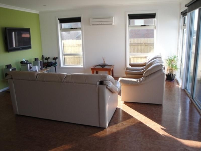 15 Berkshire Parade, Penguin TAS 7316
