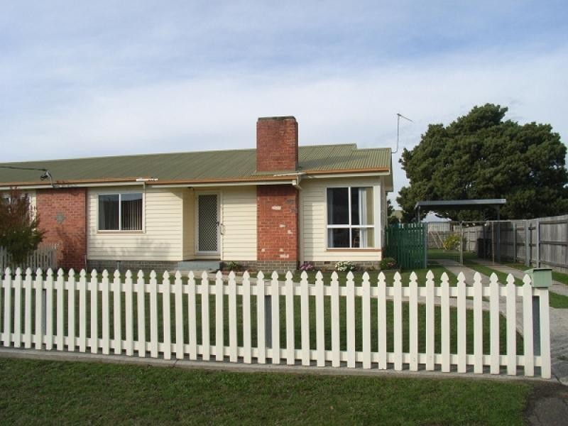 27 Mary Street, Ulverstone TAS 7315