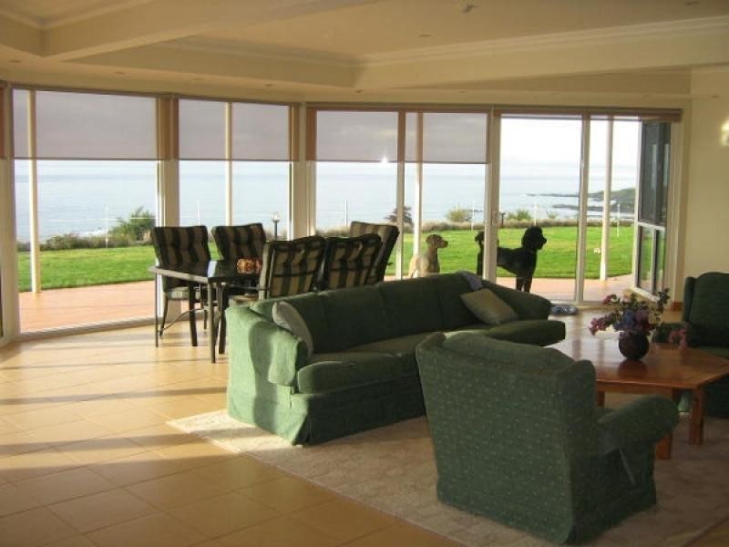 651 Penguin Road, Penguin TAS 7316