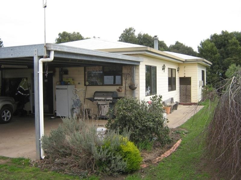 105 Blacks Road, Wesley Vale TAS 7307