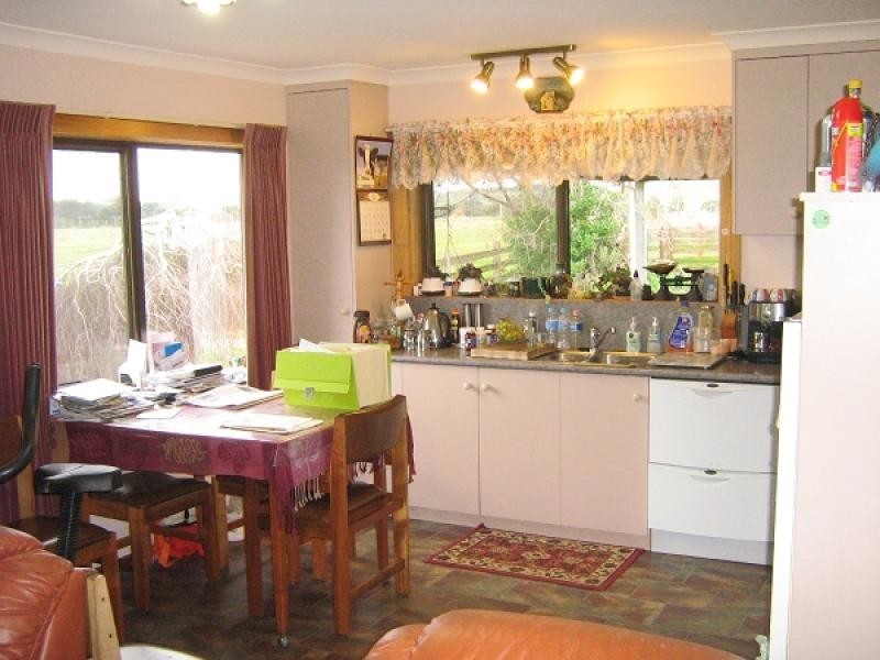 105 Blacks Road, Wesley Vale TAS 7307