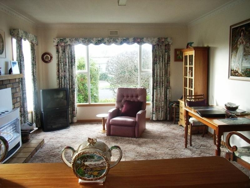 21 Whitelaw Street, Ulverstone TAS 7315