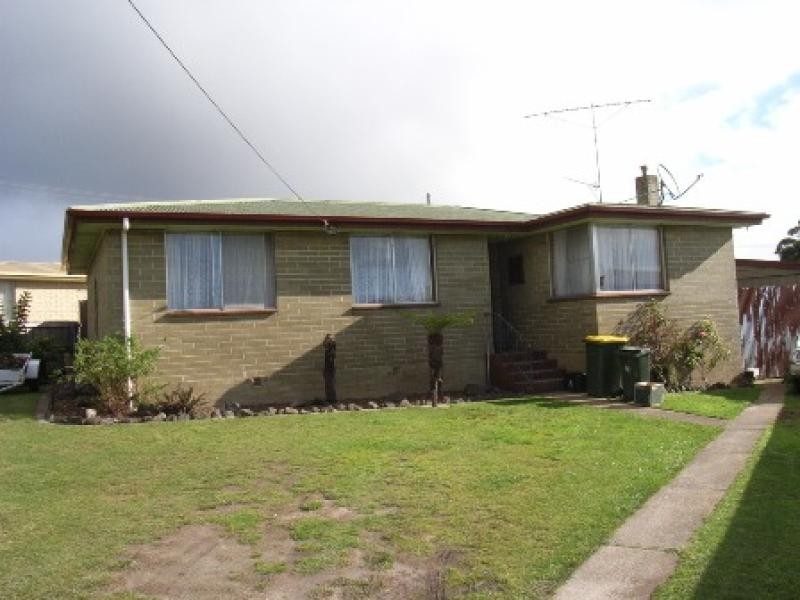 24 Whittle Street, Penguin TAS 7316
