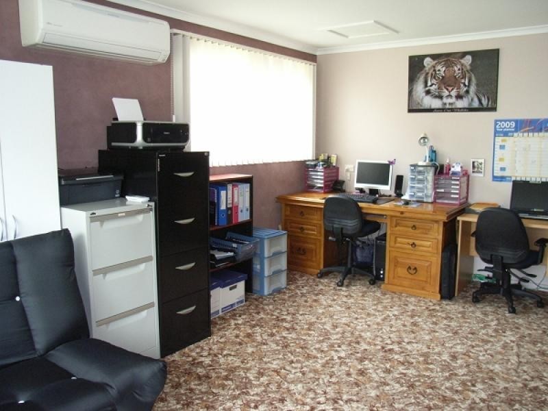 35 South Road, Penguin TAS 7316