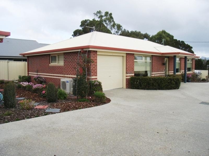 Unit 1, 47 Walker Street, Ulverstone TAS 7315
