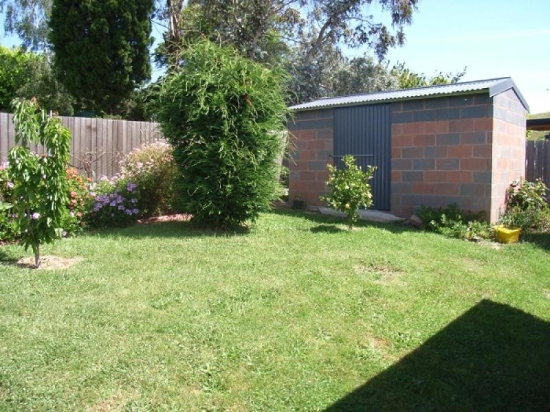 8 Elizabeth Street, Ulverstone TAS 7315