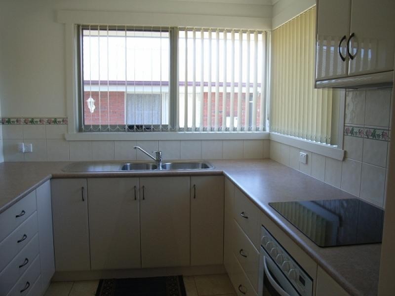 Unit 3, 42 Main Street, Ulverstone TAS 7315