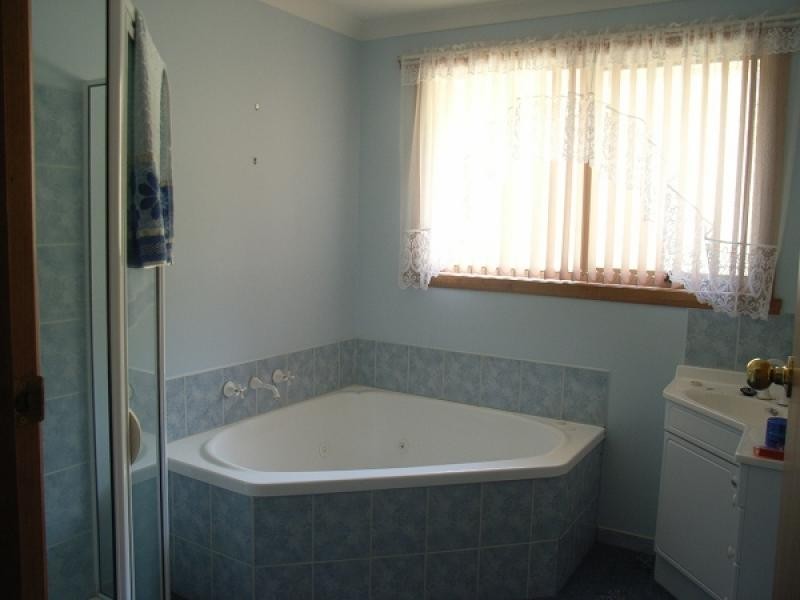 51 a Westland Drive, Ulverstone TAS 7315