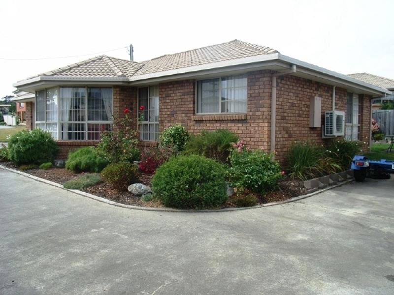 Unit 1, 11 Parsons Street, Ulverstone TAS 7315