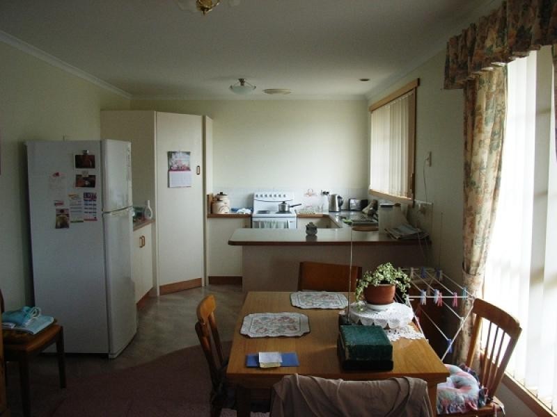 Unit 1, 11 Parsons Street, Ulverstone TAS 7315