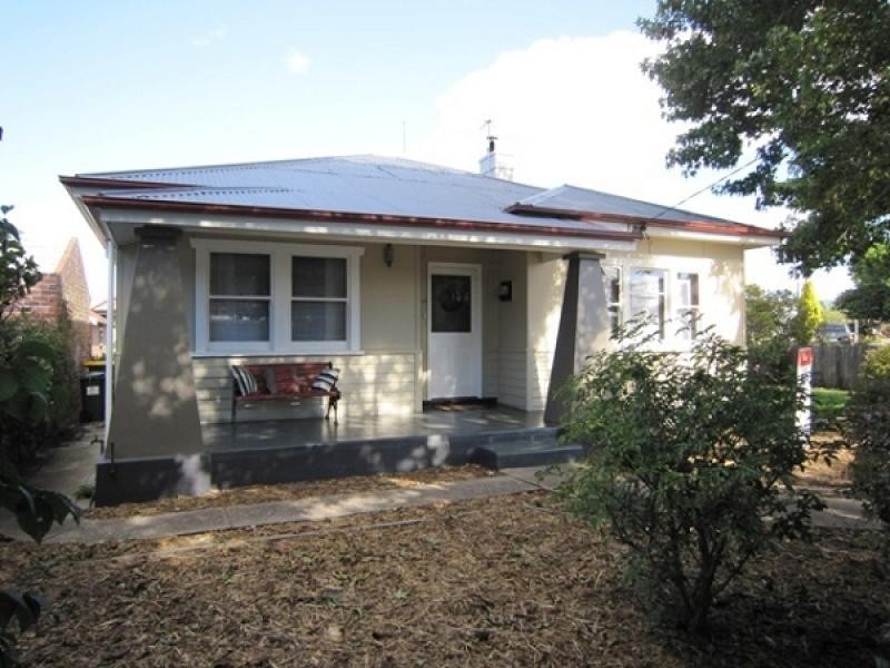 15 Victoria Street, Ulverstone TAS 7315