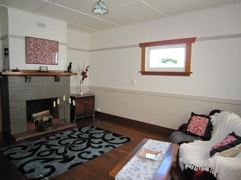 15 Victoria Street, Ulverstone TAS 7315