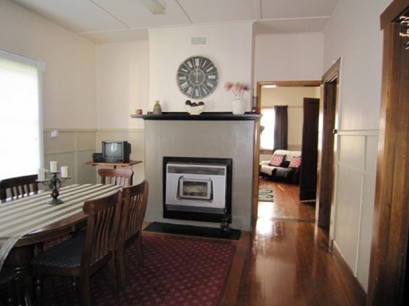 15 Victoria Street, Ulverstone TAS 7315