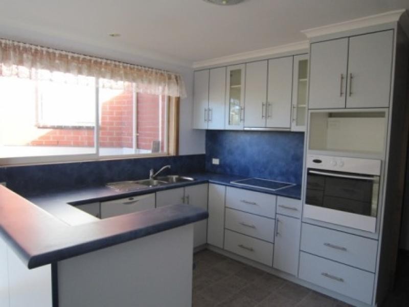 47 Deviation Road, Penguin TAS 7316