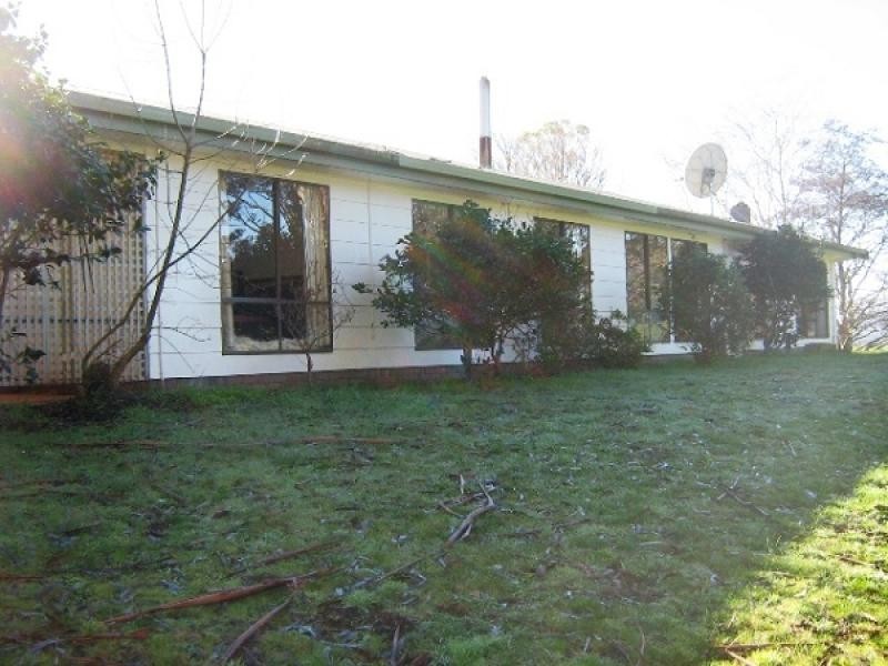 280 Lowana Road, Gunns Plains TAS 7315