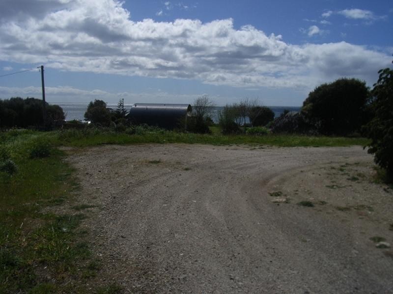 109 Main Road, Penguin TAS 7316