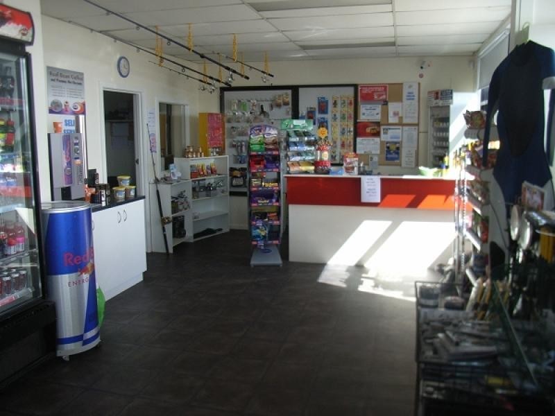 98 Main Road, Penguin TAS 7316