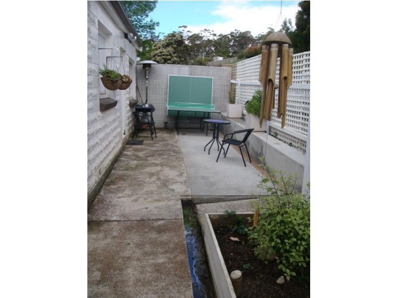2 Ellis Street, Ulverstone TAS 7315