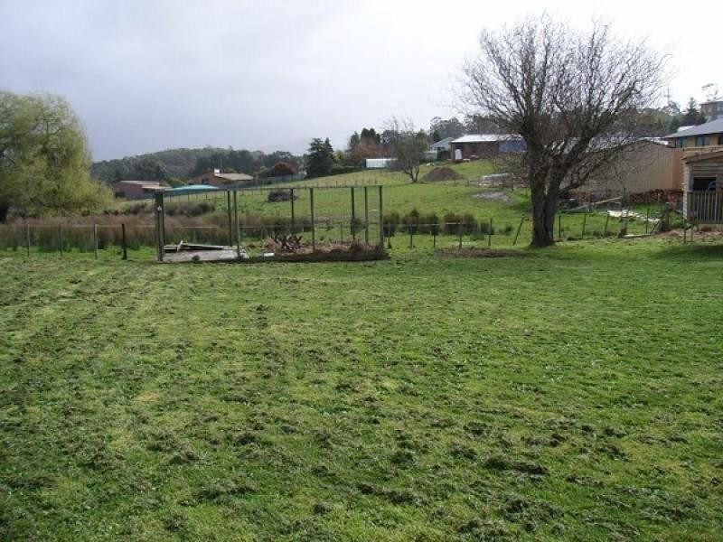 2 Ellis Street, Ulverstone TAS 7315