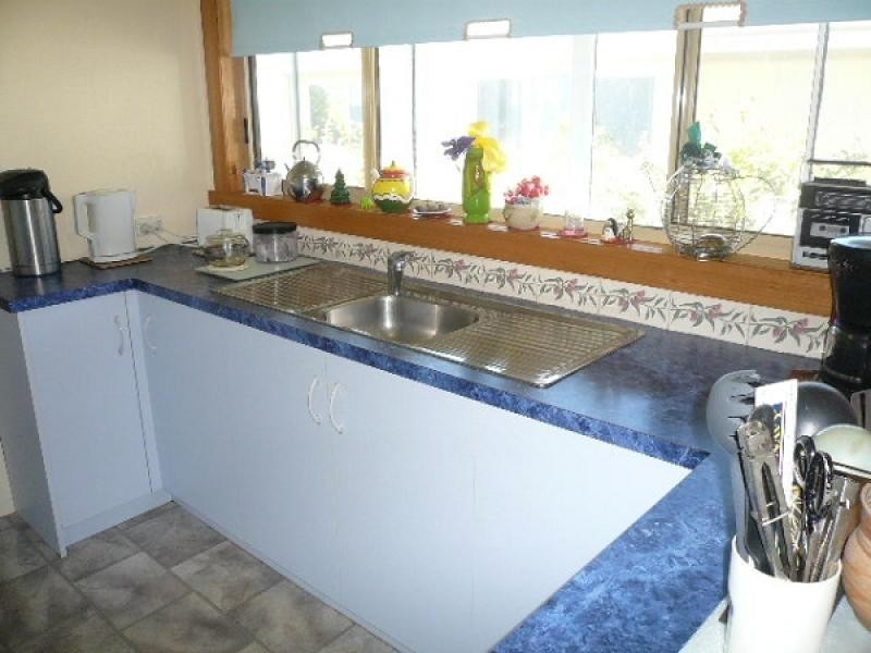 182 Main Road, Penguin TAS 7316