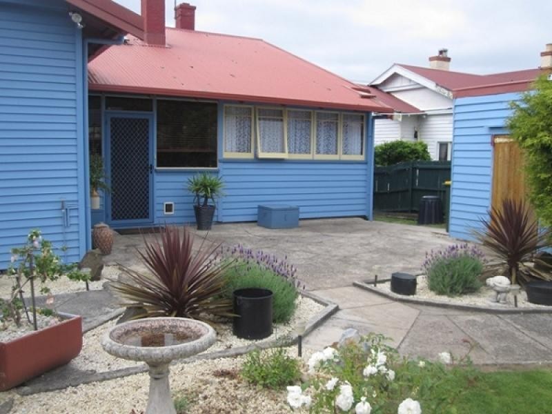 64 Leven Street, Ulverstone TAS 7315