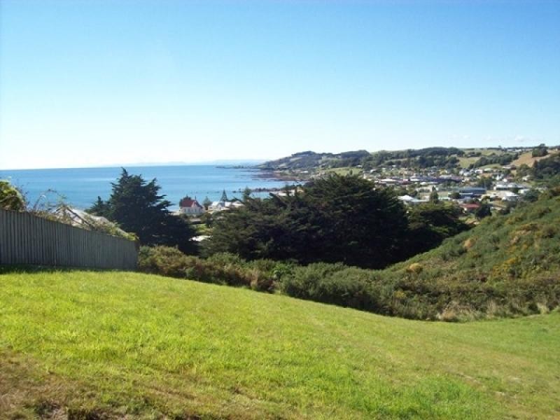 23 Kelvin Street, Penguin TAS 7316