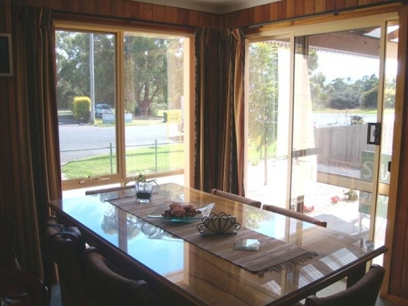 60 River Avenue, Heybridge TAS 7316