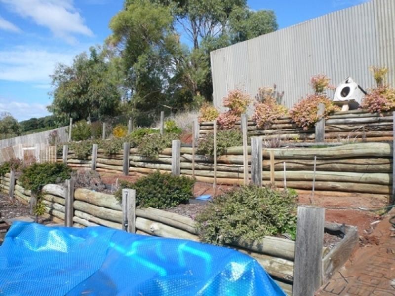 22 King Edward Street, Penguin TAS 7316