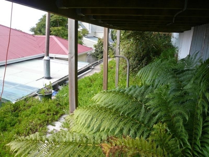 22 King Edward Street, Penguin TAS 7316