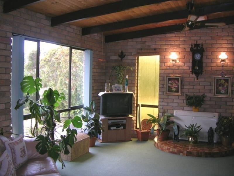 11 WEST PINE ROAD, Penguin TAS 7316