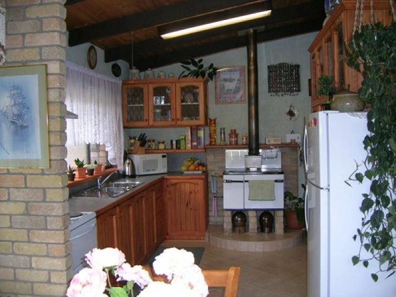 11 WEST PINE ROAD, Penguin TAS 7316