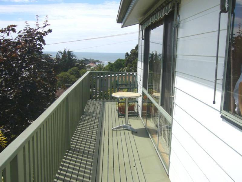 14 QUINN STREET, Penguin TAS 7316