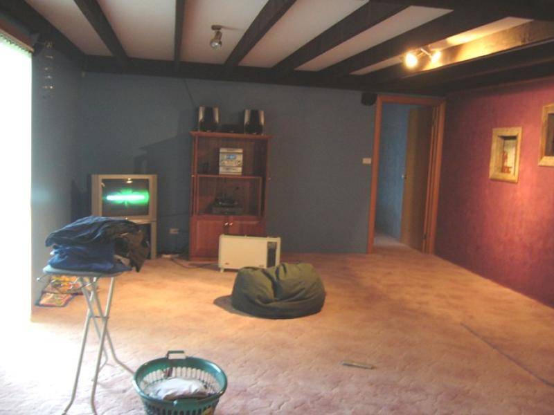 32 WEST PINE ROAD, Penguin TAS 7316