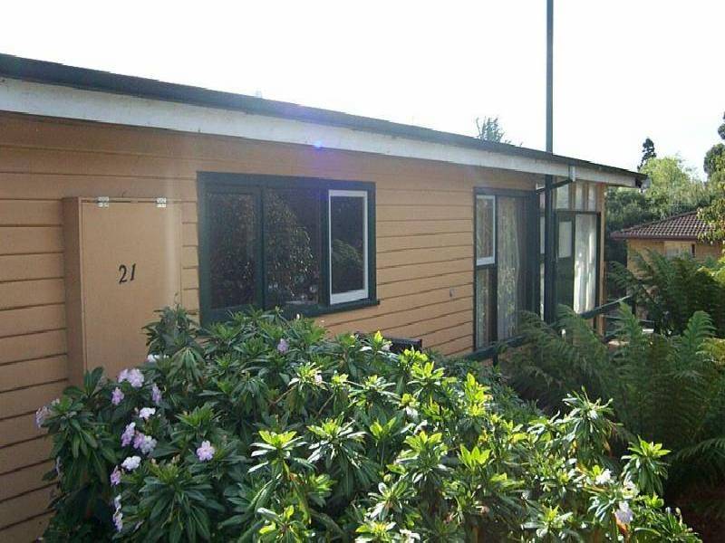 21 QUINN STREET, Penguin TAS 7316