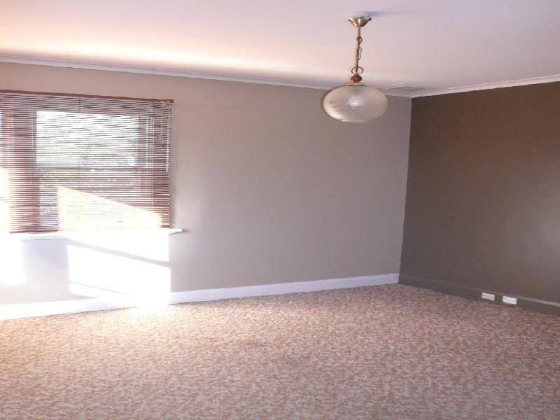 6 CANN STREET, Penguin TAS 7316