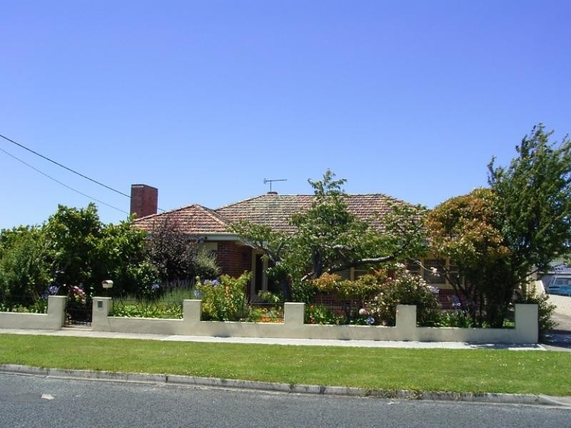 5 Clarke Street, Ulverstone TAS 7315